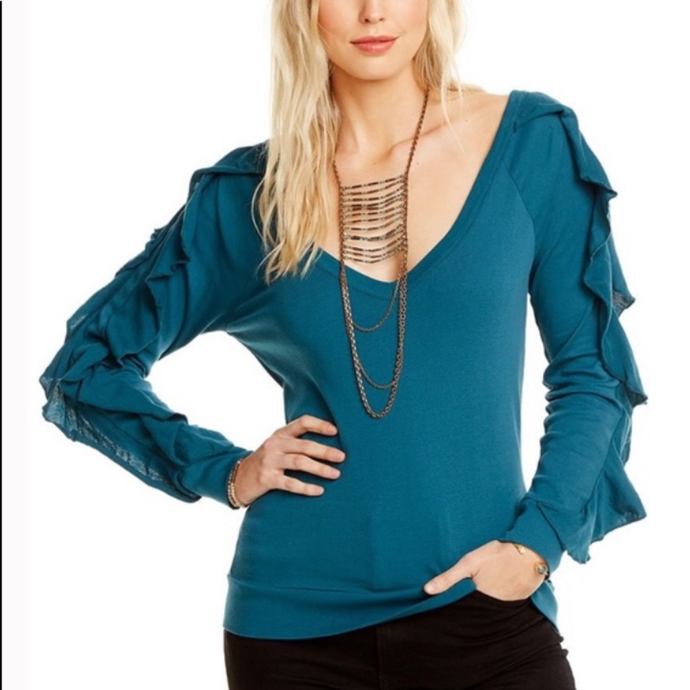 Chaser BABY RIB V NECK RUFFLE SHIRTTAIL Shirt
